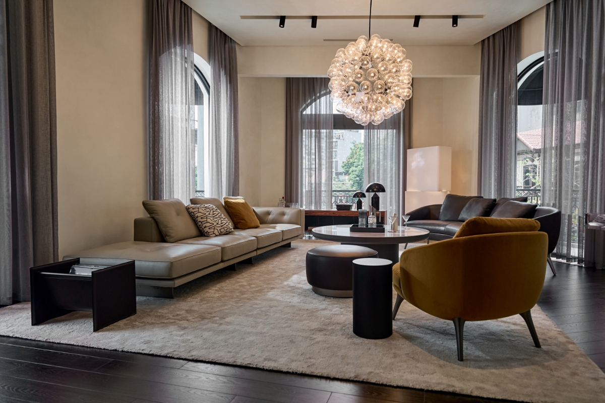 Kh&ocirc;ng gian b&ecirc;n trong showroom Minotti
