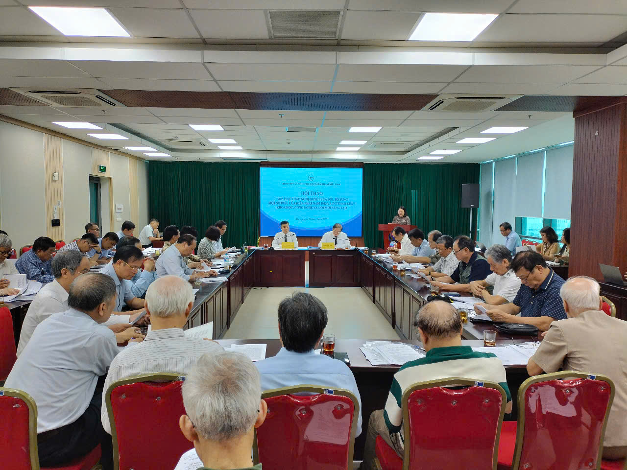 Toàn cảnh hội thảo.