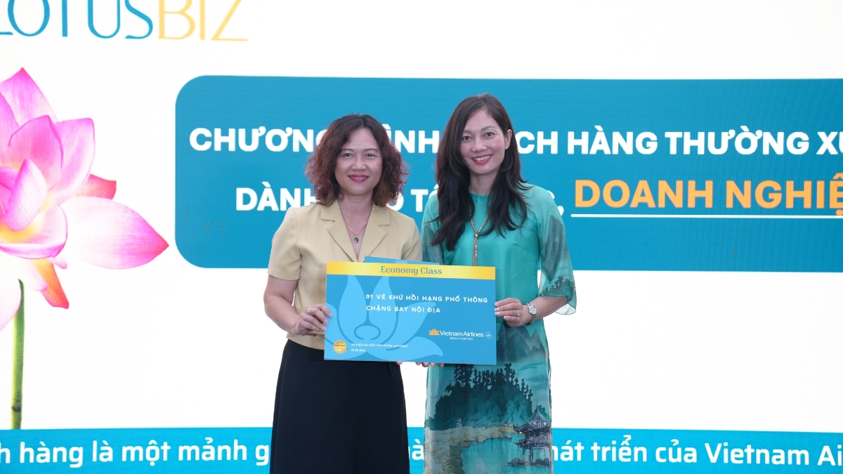 Với LotusBiz, mỗi chuyến c&ocirc;ng t&aacute;c kh&ocirc;ng chỉ l&agrave; h&agrave;nh tr&igrave;nh di chuyển, m&agrave; c&ograve;n l&agrave; cơ hội t&iacute;ch lũy điểm thưởng, tối ưu chi ph&iacute; v&agrave; n&acirc;ng cao trải nghiệm dịch vụ.