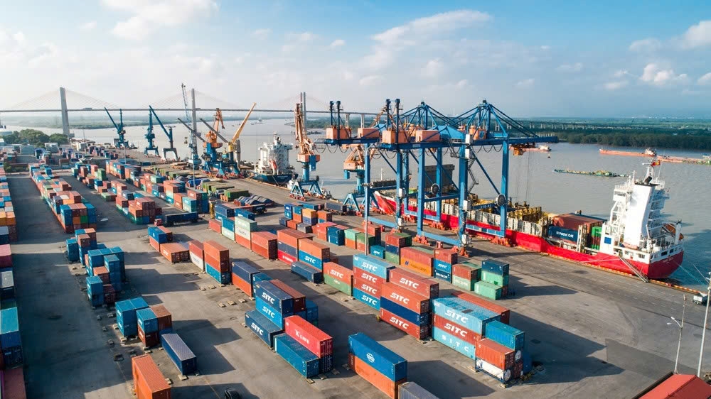 Cảng Đ&igrave;nh Vũ - Một trong những động lực tăng trưởng của Hải An. Ảnh: Cảng Đ&igrave;nh Vũ.