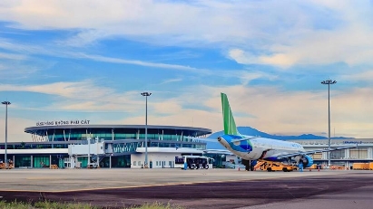 Construction of Phu Cat Airport's runway No. 2 scheduled to start on August 19