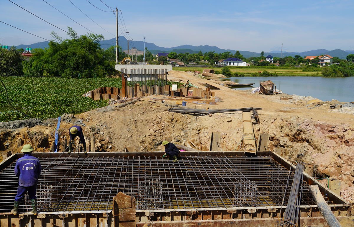 Dự &aacute;n Cầu th&ocirc;n Ba Đa dự kiến ho&agrave;n th&agrave;nh v&agrave;o cuối năm 2025&nbsp;