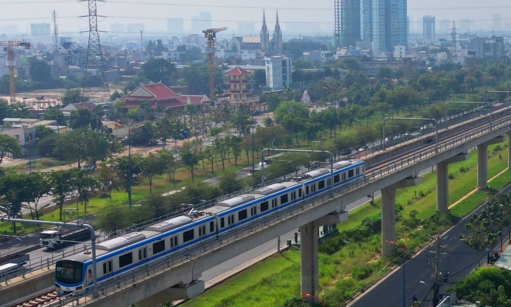 Metro số 1 TP.HCM.