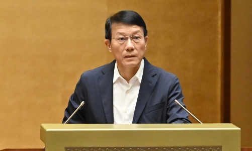 Trình Quốc hội dự án Luật Chuyển giao người đang chấp hành án phạt tù