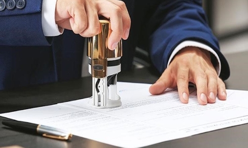 Công chứng giao dịch dân sự không còn cần giấy tờ