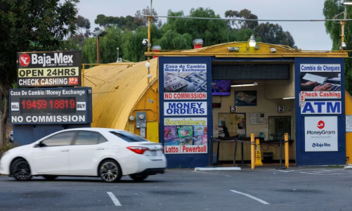 Thuế kiều hối của ông Trump có thể gây tác động lớn mức nào?