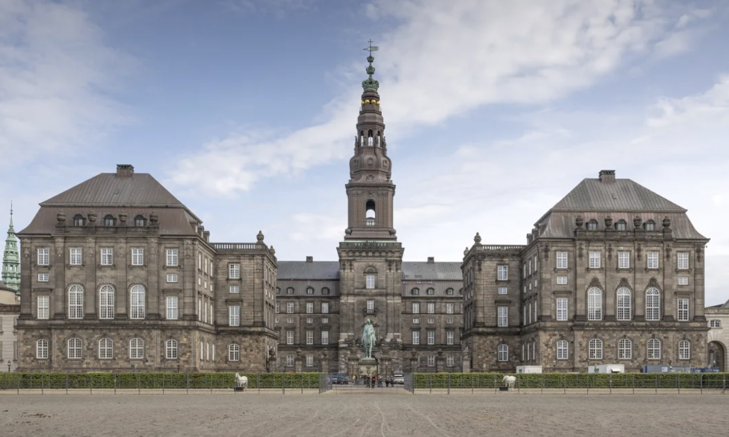 Toà nhà Quốc hội ở thủ đô Copenhagen ở Đan Mạch - Ảnh: Shutter/CNN.
