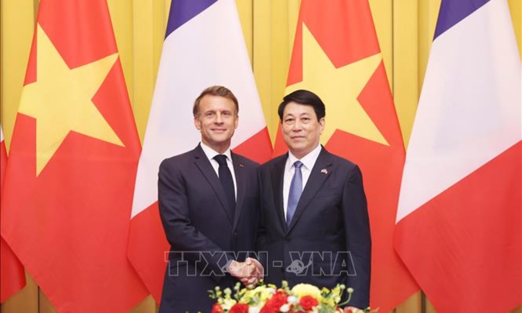 Chủ tịch nước Lương Cường hội đàm với Tổng thống Pháp Emmanuel Macron - Ảnh: TTXVN