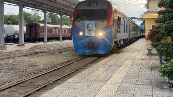 Phó Thủ tướng Trần Hồng Hà chỉ đạo các đơn vị chức năng sớm triển khai xây dựng tuyến đường sắt Lào Cai-  Hà Nội - Hải Phòng