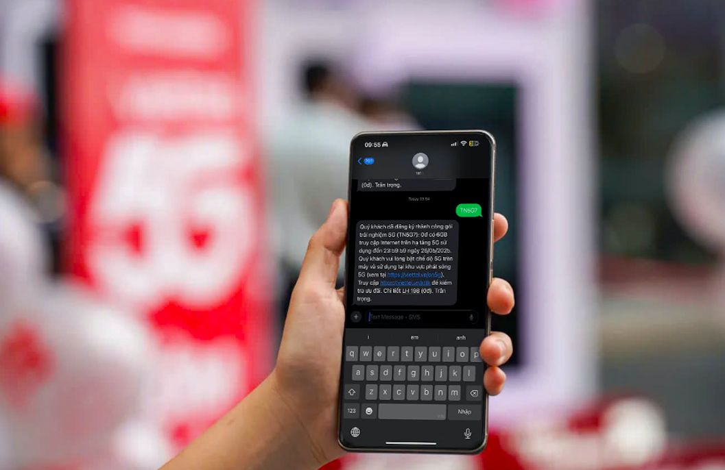 Viettel cho biết từ ngày 26/5-1/6/2025 sẽ  sẽ thực hiện tặng 6GB data miễn phí dành cho khách hàng đang sử dụng điện thoại 5G nhưng chưa truy cập mạng 5G từ tháng 4/2025 đến trước thời điểm đăng ký.