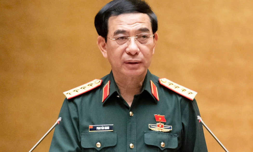 Đại tướng Phan Văn Giang, Bộ trưởng Bộ Quốc phòng trình Quốc hội dự án Luật Tình trạng khẩn cấp chiều ngày 27/5.