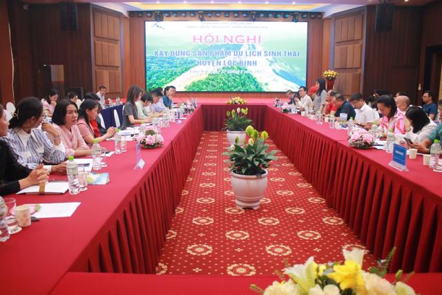 Quang cảnh hội nghị. Ảnh CK.