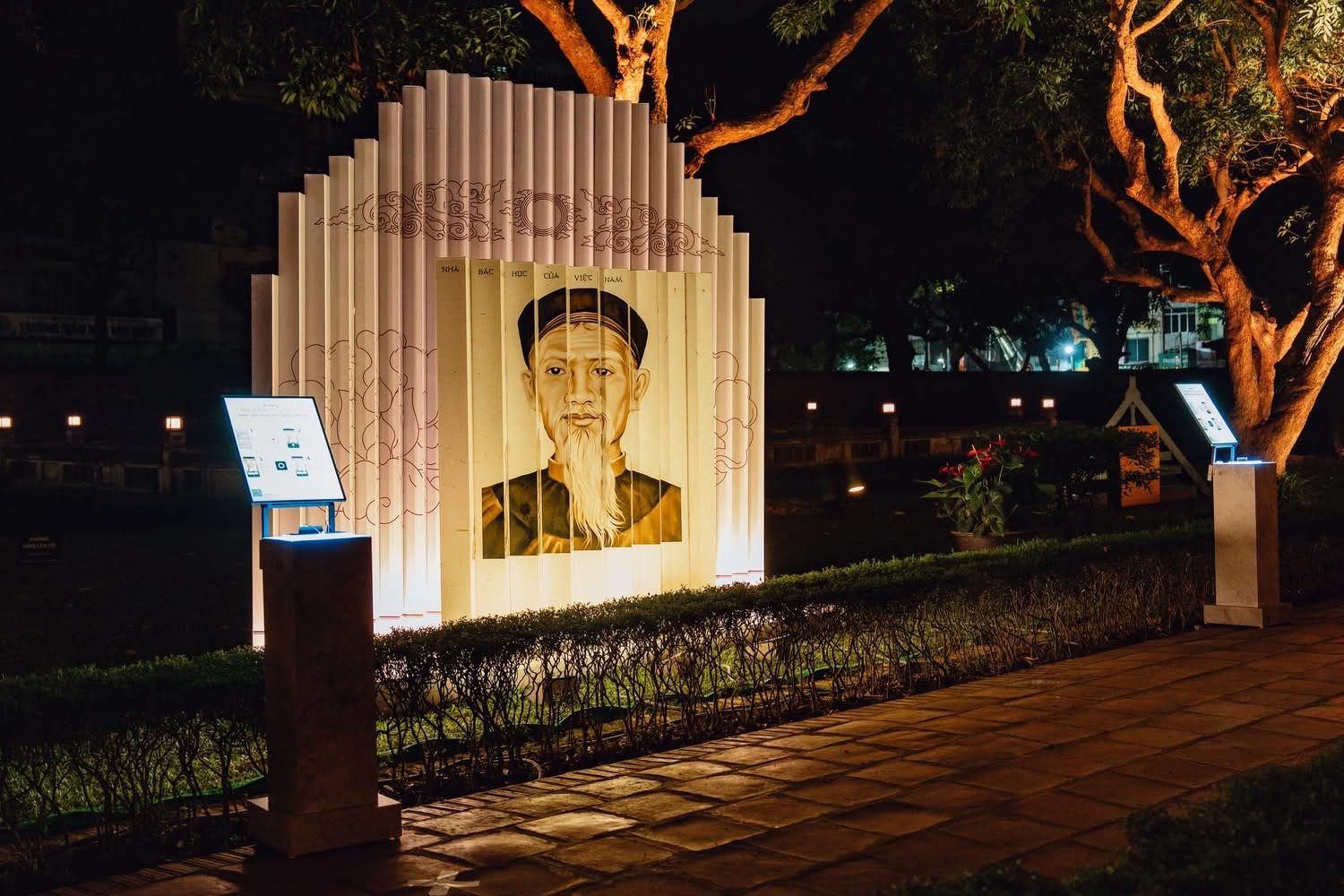 Di t&iacute;ch Văn Miếu - Quốc Tử Gi&aacute;m.