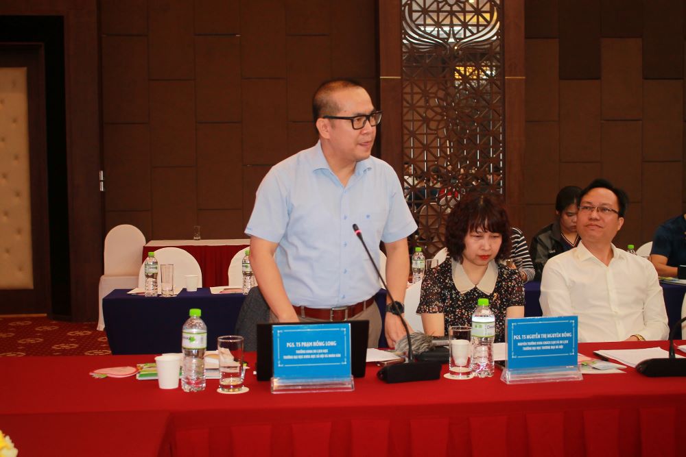 PGS.TS. Phạm Hồng Long: "Du lịch Mẫu Sơn đang thua kém so với các địa điểm khác": Ảnh CK.
