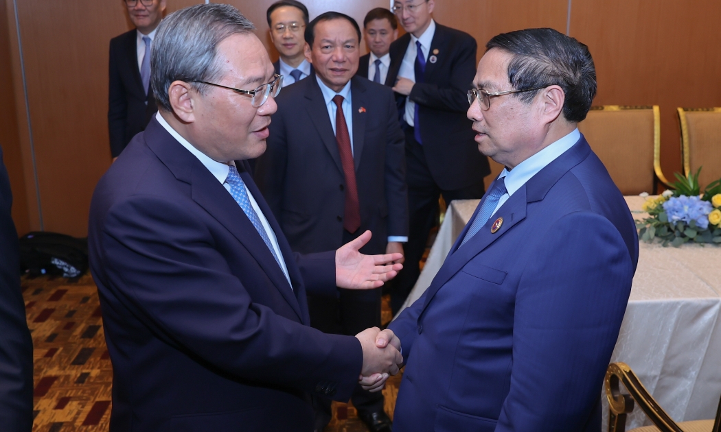 Thủ tướng Chính phủ Phạm Minh Chính và Thủ tướng Quốc vụ viện Trung Quốc Lý Cường - Ảnh: VGP