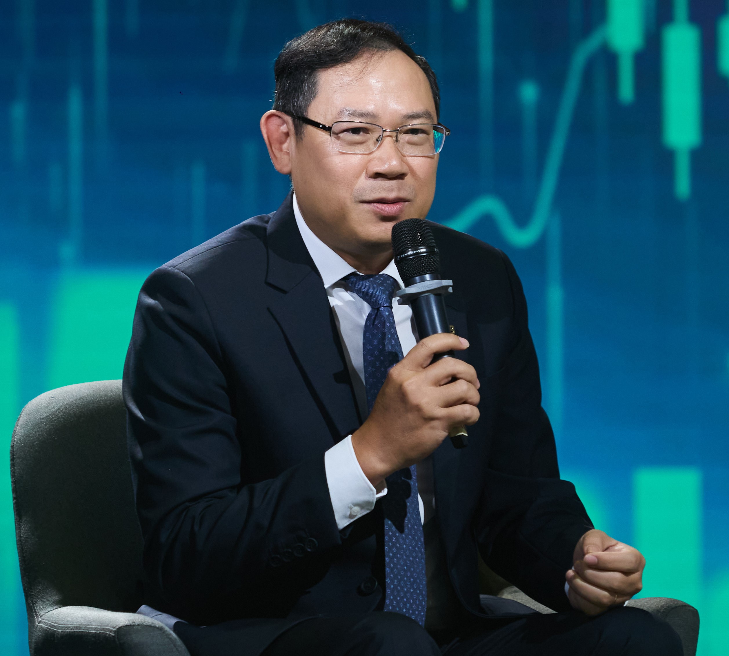 Ông Từ Tiến Phát, Tổng Giám đốc ACB.