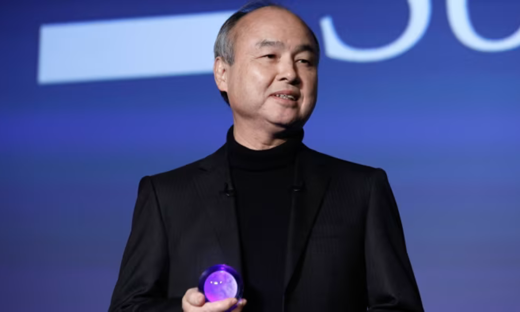 Tỷ phú Nhật Bản Masayoshi Son - Ảnh: Reuters