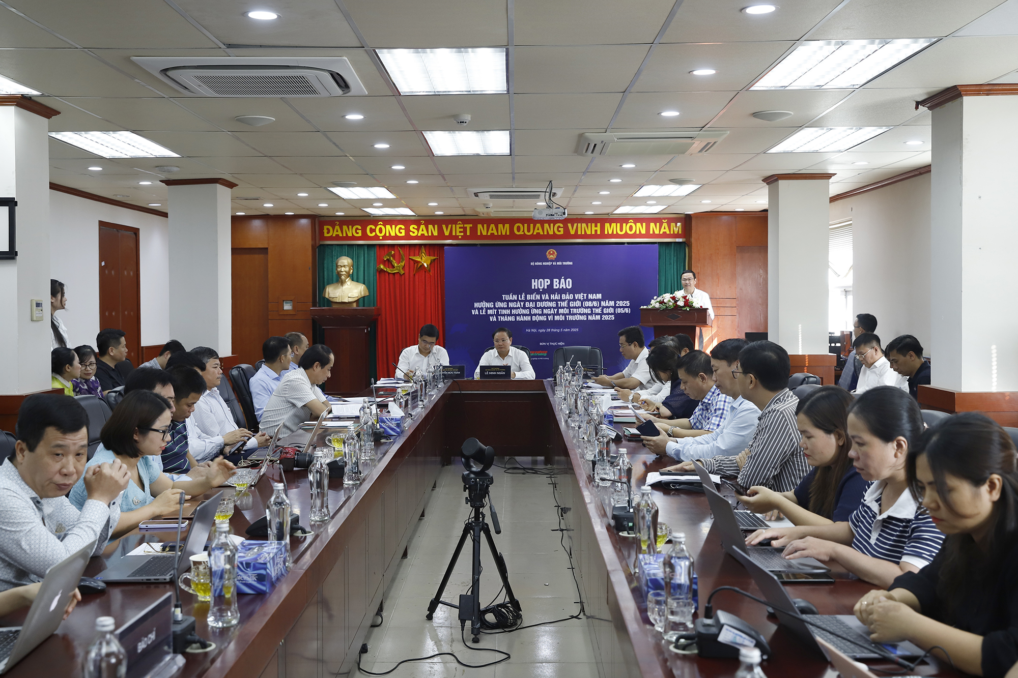 Quang cảnh họp b&aacute;o chiều 28/5/2025. Ảnh CK.