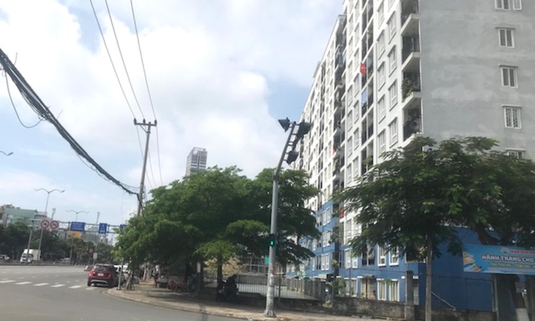 Khu chung cư An Trung phía hướng mặt tiền đường Ngô Quyền, quận Sơn Trà. Ảnh Ngô Anh Văn