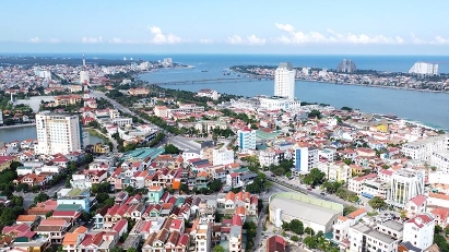 Quang Binh records positive economic growth in 5M