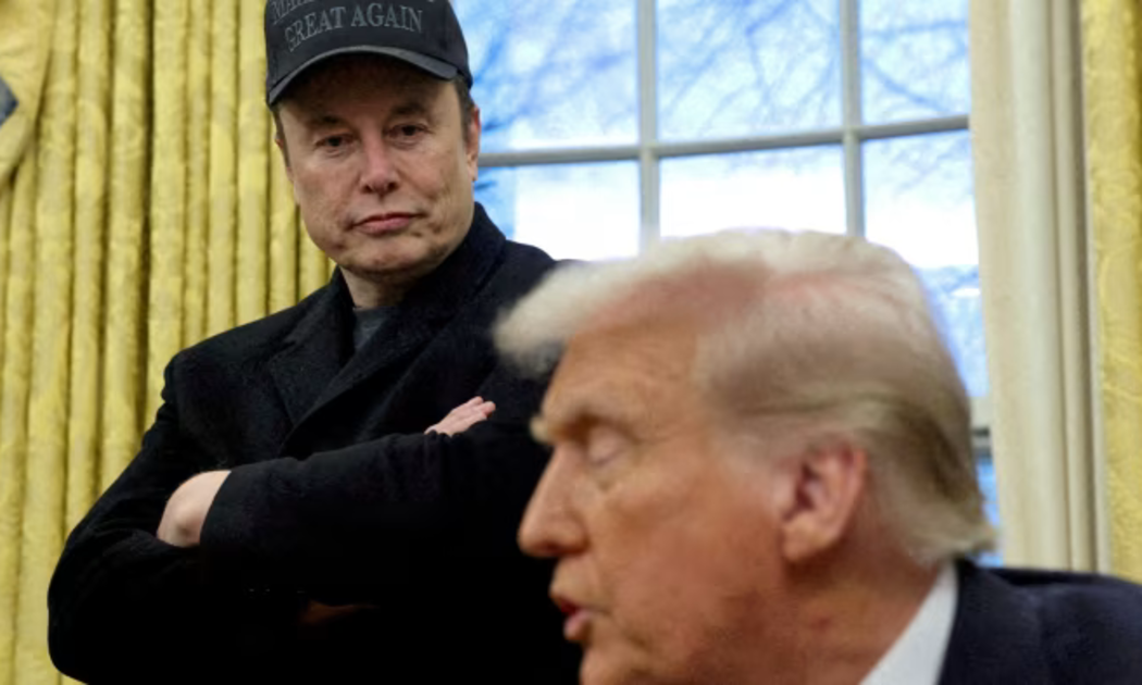 Tỷ phú Elon Musk và Tổng thống Mỹ Donald Trump - Ảnh: Reuters