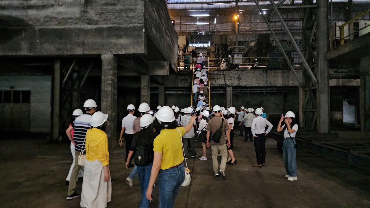 City tour tại Th&aacute;i Nguy&ecirc;n.