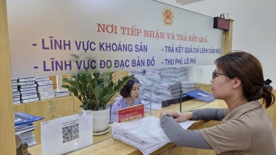 Hanoi invites tech companies to build shared public administration database