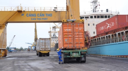 New waterway Mekong Express launched wiht 70% faster transit time