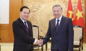 Tổng Bí thư Tô Lâm tiếp Chánh Văn phòng Trung ương Đảng Nhân dân Cách mạng Lào