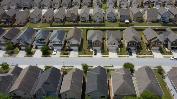 Gánh nặng lãi suất, thuế quan làm khó người mua nhà Mỹ