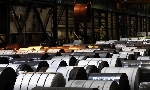 Ngành thép Canada đối mặt 