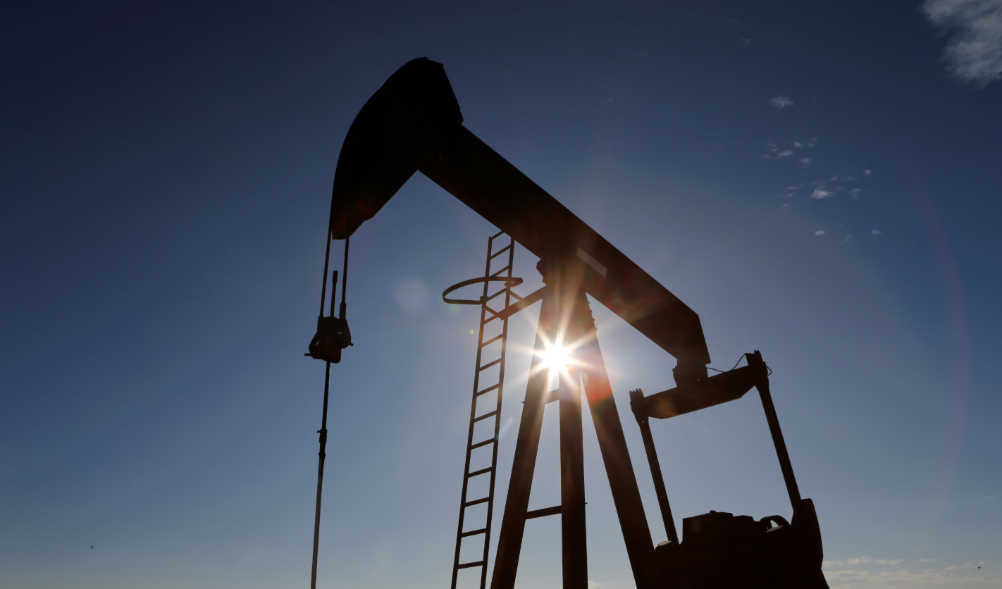 Ng&agrave;nh dầu kh&iacute; to&agrave;n cầu đứng trước ng&atilde; rẽ phải tiến h&agrave;nh một loạt giải ph&aacute;p chiến lược để đạt mức ph&aacute;t thải r&ograve;ng bằng 0 trong những thập kỷ tới.