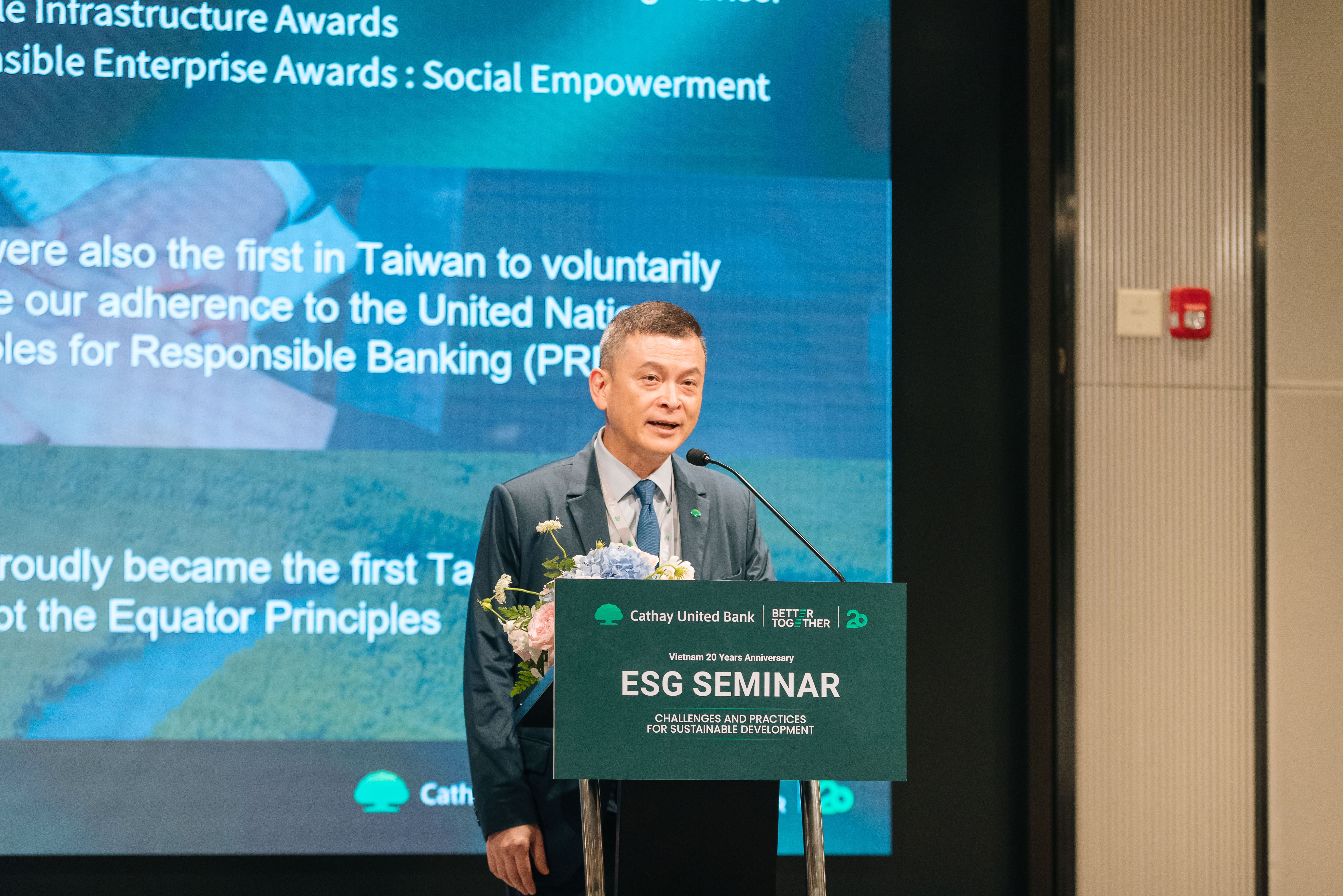 Ông Michael Wen - Phó Tổng Giám đốc Ngân hàng Cathay United Bank.