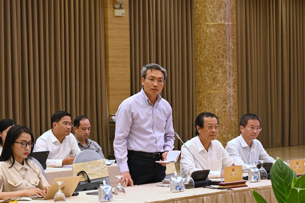 Thiếu tướng Nguyễn Quốc Toản đề nghị các cơ quan báo chí tăng cường phối hợp với các cơ quan chức năng tuyên truyền phòng, chống gian lận thương mại, sản xuất, buôn bán hàng giả, hàng nhái, hàng kém chất lượng. Ảnh: Cổng thông tin điện tử Bộ Công an.