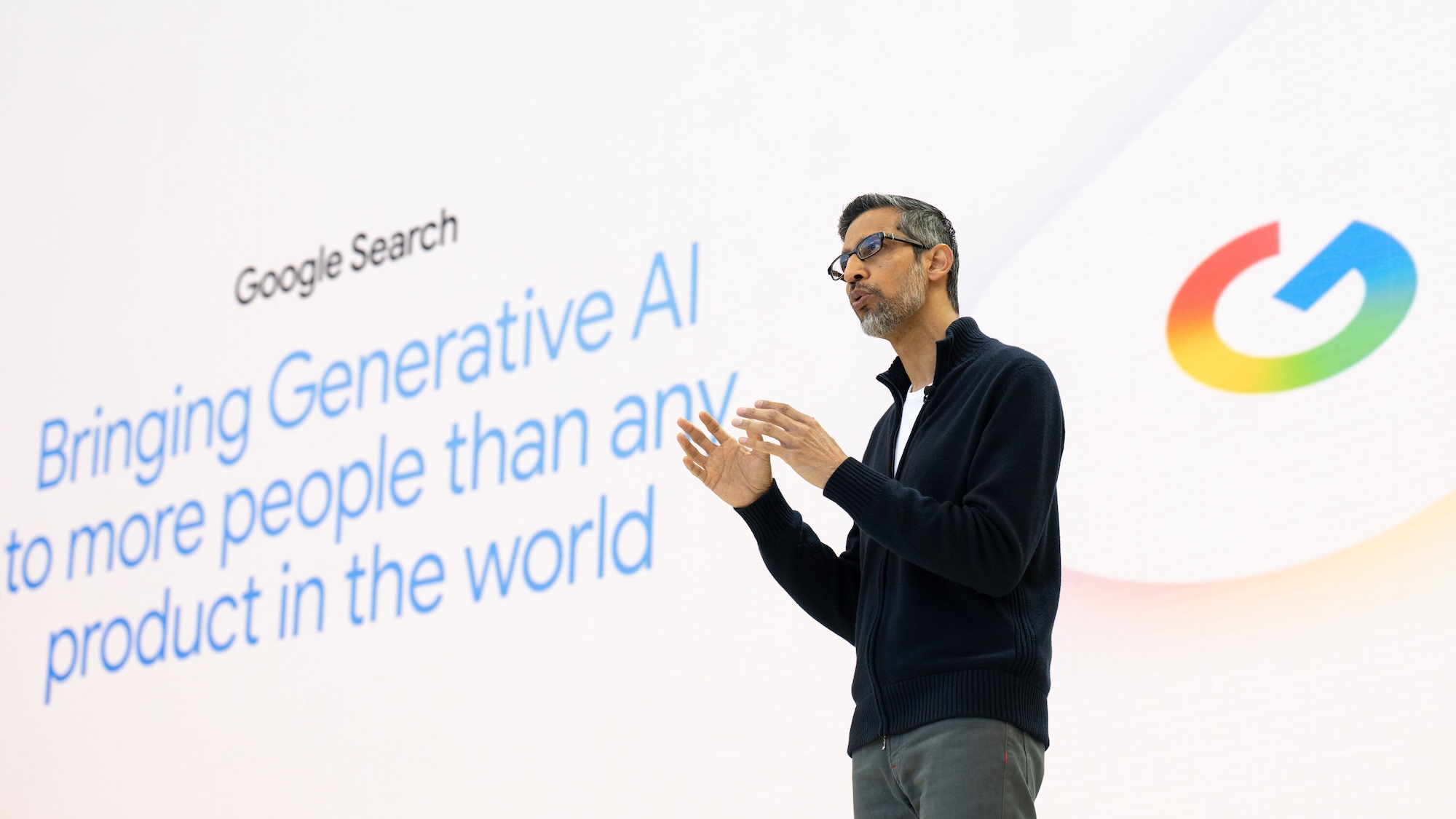 Công cụ tìm kiếm của Google mới đây đã được tích hợp thêm chatbot, mở ra một thời kỳ mới cho thương hiệu của gã khổng lồ này. Ảnh: NYT