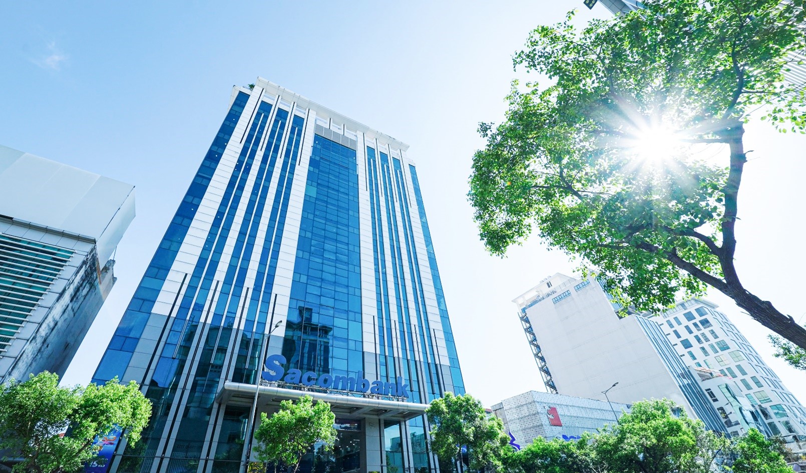 Sacombank kh&ocirc;ng nhất thiết phải th&agrave;nh một ng&acirc;n h&agrave;ng to&agrave;n cầu. Nhưng ch&uacute;ng t&ocirc;i c&oacute; thể trở th&agrave;nh một &ldquo;nh&agrave; định vị t&iacute;n nhiệm khu vực&rdquo;.