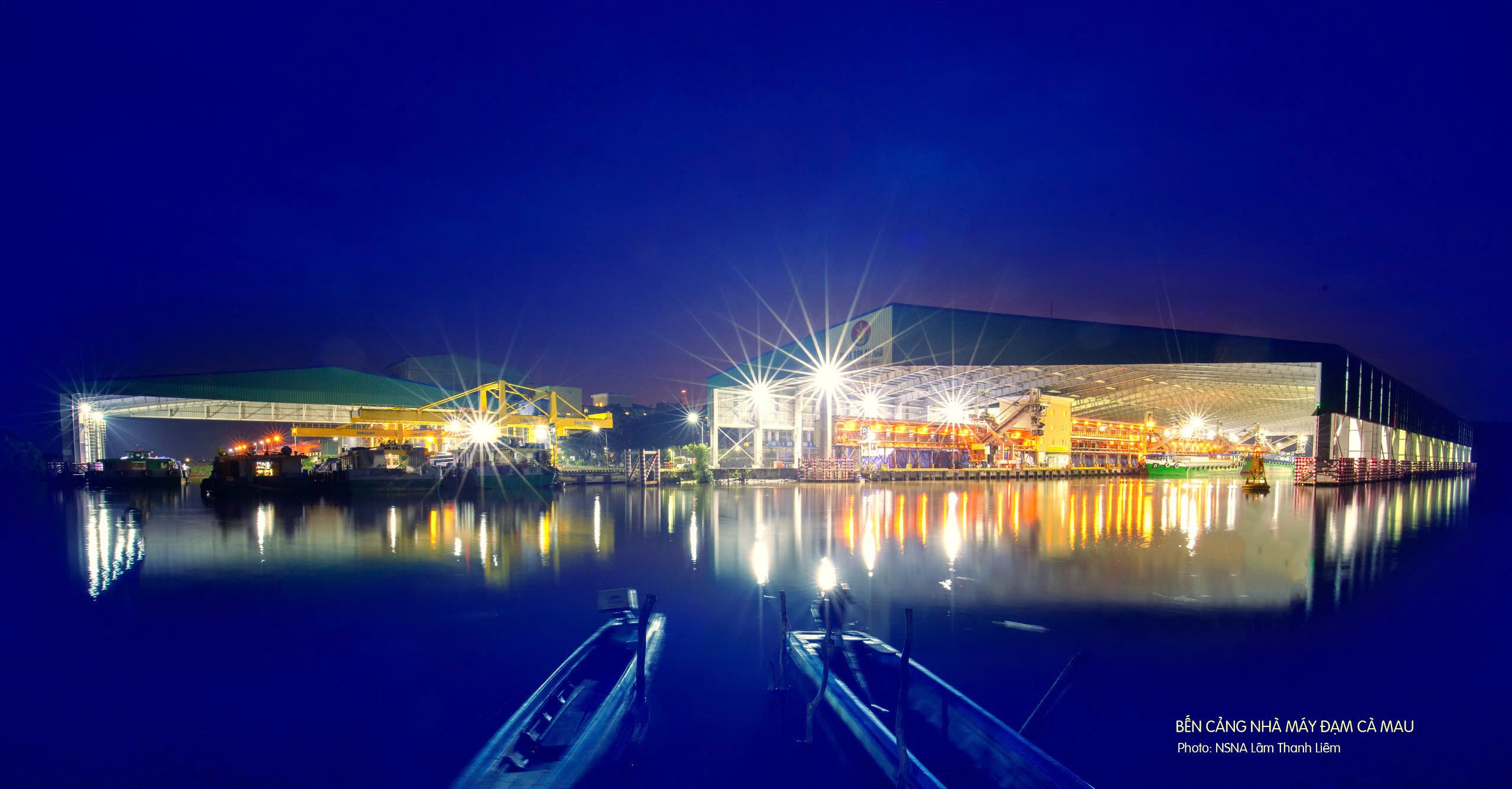 Nh&agrave; m&aacute;y Đạm C&agrave; Mau đang được hướng đến m&ocirc; h&igrave;nh nh&agrave; m&aacute;y sản xuất th&ocirc;ng minh kh&eacute;p k&iacute;n, hứa hẹn đem lại nhiều gi&aacute; trị về mặt kinh tế v&agrave; ph&aacute;t triển bền vững.