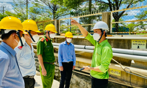 Hà Tĩnh kiểm tra môi trường 26 đơn vị