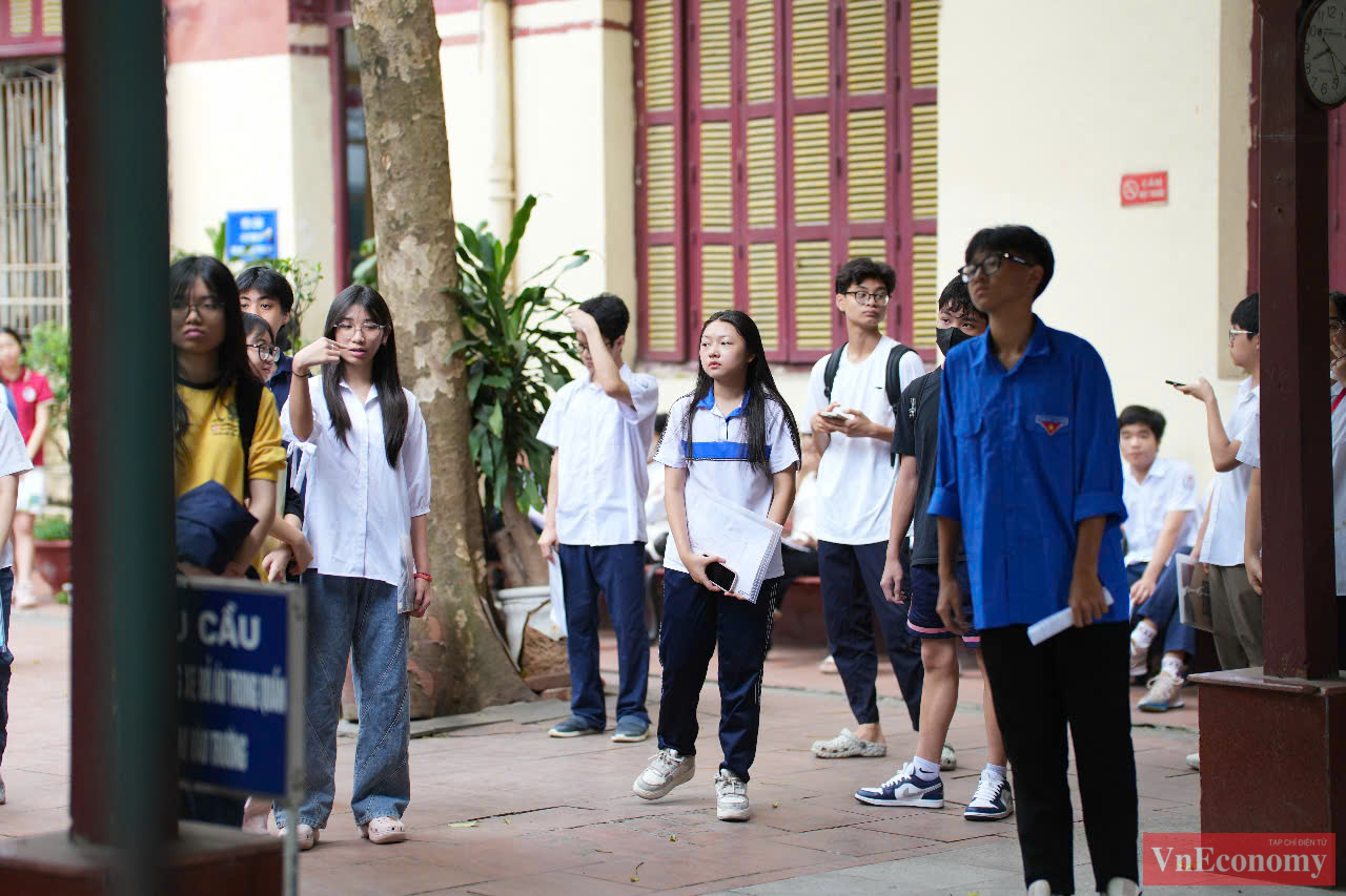 Trong 2 ngày 7 và 8/6, các em học sinh sẽ làm bài thi 3 môn Toán, Ngữ văn và Ngoại ngữ.