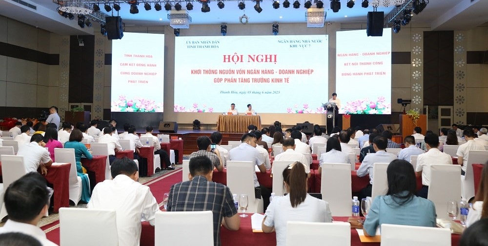 To&agrave;n cảnh hội nghị