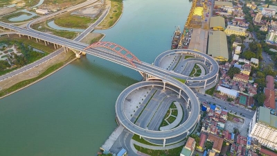 Northern port city of Hai Phong's industrial sector grows well in 5M