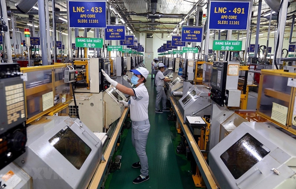 Riêng ngành công nghiệp hiện nay sử dụng khoảng 53% điện của toàn quốc.