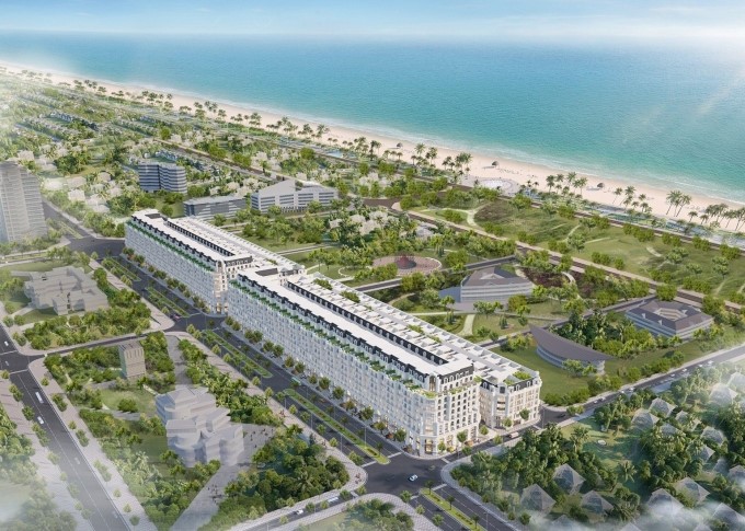 HTL Seaside sở hữu lợi thế mặt tiền đường Hùng Vương, chỉ cách bãi biển 500m.
