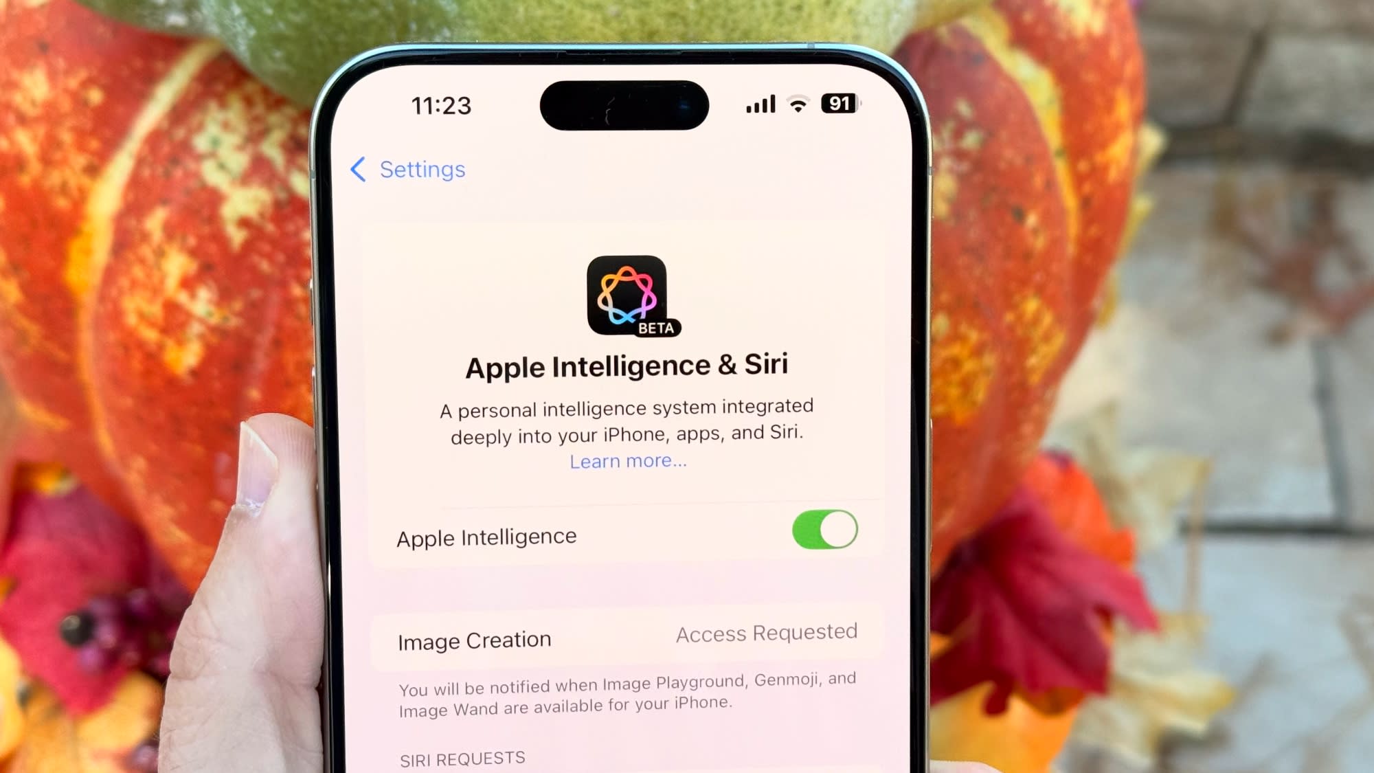 Apple còn rất nhiều điều phải làm với Apple Intelligence. 