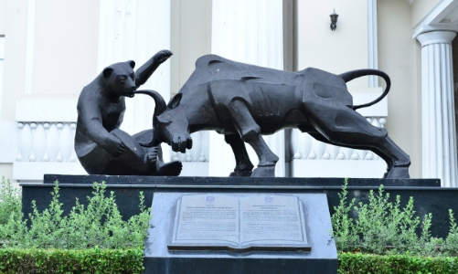 Sở Giao dịch chứng khoán TP.HCM 25 năm: Phát triển hàng hóa, nâng cao chất lượng tổ chức niêm yết