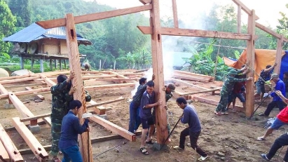 PM asks to eliminate all temporary and dilapidated houses before August 31