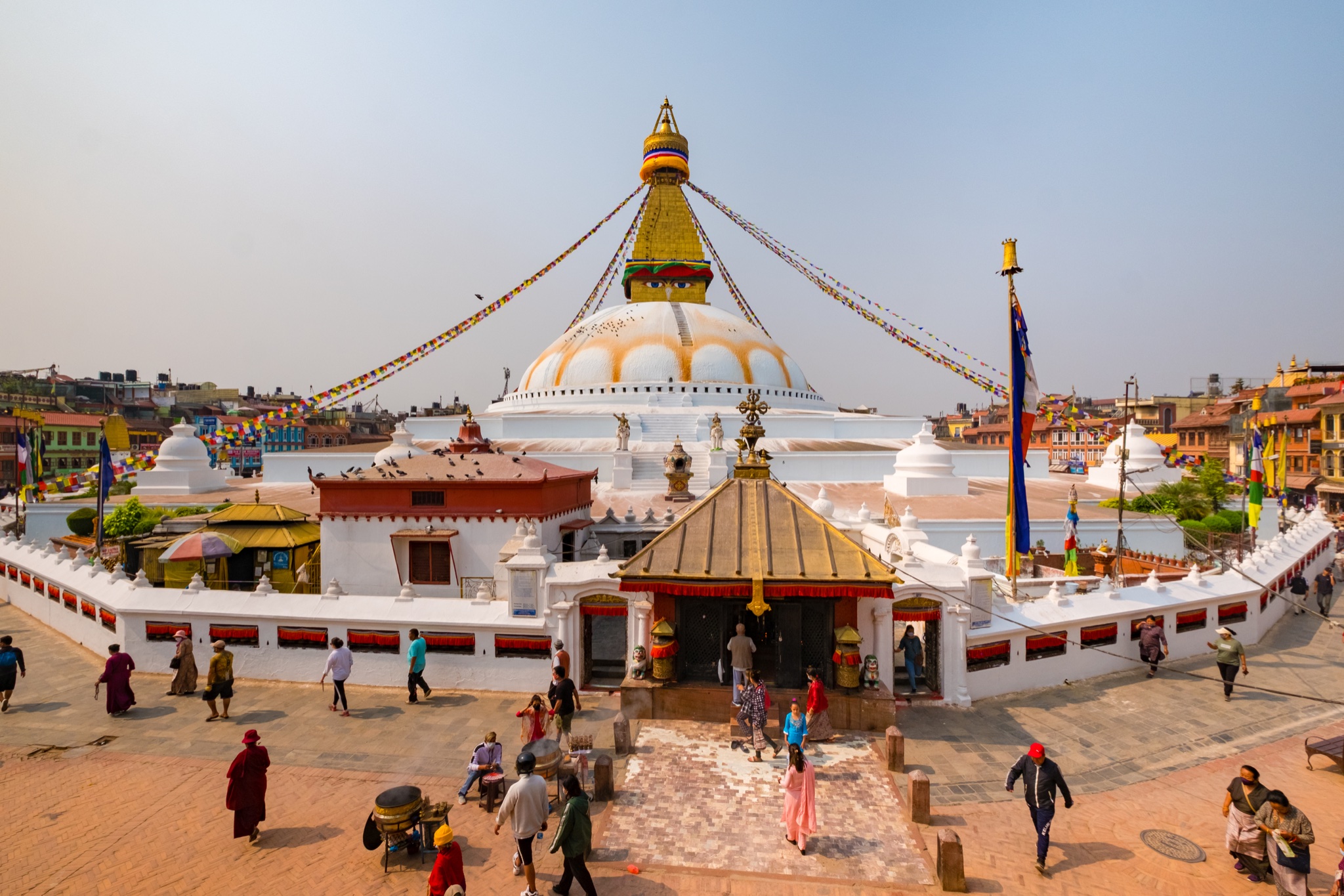 Những thị trường từng bị bỏ ngỏ như Nepal, Bhutan, Sri Lanka cũng đang manh nha trở th&agrave;nh &ldquo;điểm đến mới&rdquo;.