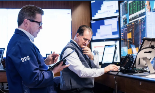 Chứng khoán Mỹ giảm điểm sau báo cáo CPI, giá dầu tăng hơn 4% vì tin Iran