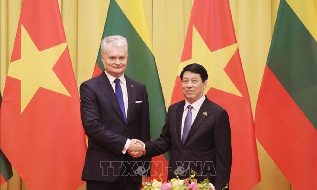 Chủ tịch nước Lương Cường nhiệt liệt chào mừng Tổng thống Lithuania Gitanas Nauseda thăm chính thức Việt Nam - Ảnh: TTXVN