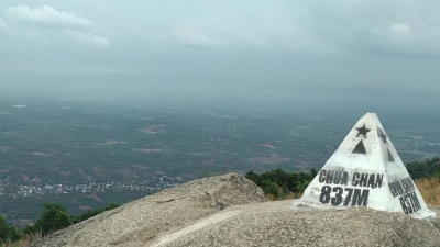 Dong Nai greenlights 250-ha eco-tourism hub on Chua Chan Mountain